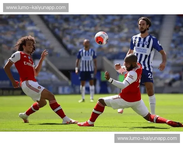 绝地反击与王权守护：恒大vs中央海岸水手，书写绿茵场上的不朽史诗